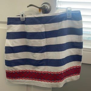 Vineyard vines lined skirt